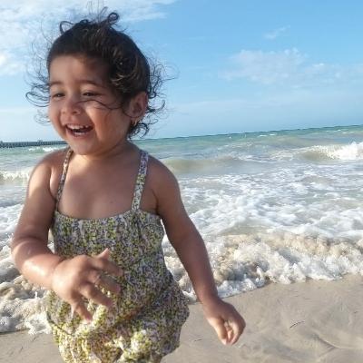 Fernanda (2 años 8 meses) aprendiendo a hablar