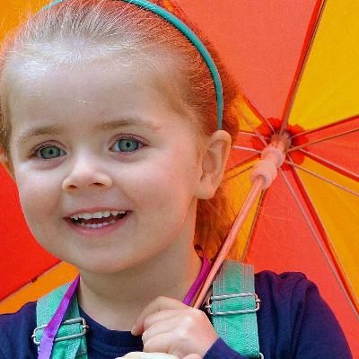 मी फुल तृणतील इवले- कवी मंगेश पाडगावकर मी फुल तृणतील इवले- कवी मंगेश पाडगावकर