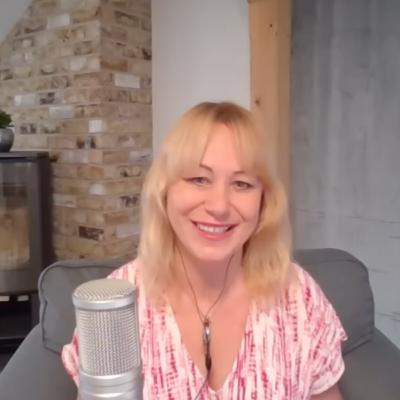 Ivona Antalii, S otevřeným srdcem zvládnete sebevětší vlny Ivona Antalii, S otevřeným srdcem zvládnete sebevětší vlny