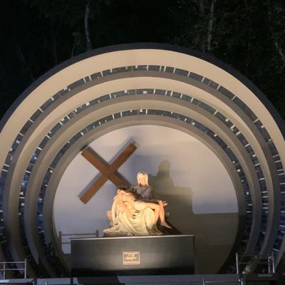 SETIA SEPERTI MARIA: renungan harian 1 Juni 2020 Peringatan Maria, Bunda Gereja