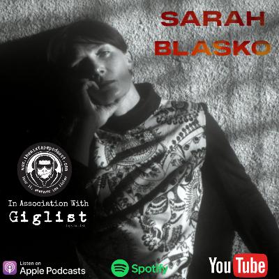 Sarah Blasko on Playing Live, Vinyl reissues and Pre-show Rituals. The Mixtape Podcast Episode 118.