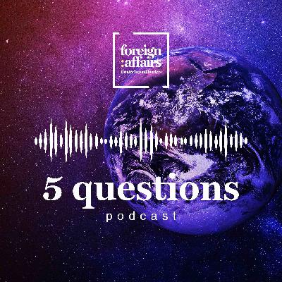 5 Questions - Simone Isabel Nørgaard & Paul Russell Garrett