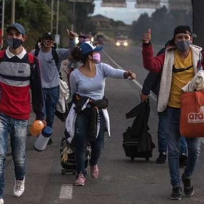 Política internacional ~ Migrantes Venezolanos reciben vacuna en Colombia.