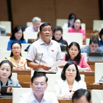 Thời sự 12h 30/10/2025:Cần coi trọng phát triển chất lượng con người trong phát triển kinh tế,xã hội Thời sự 12h 30/10/2025:Cần coi trọng phát triển chất lượng con người trong phát triển kinh tế,xã hội