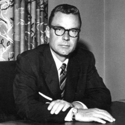 Earl Nightingale: How to be Successful