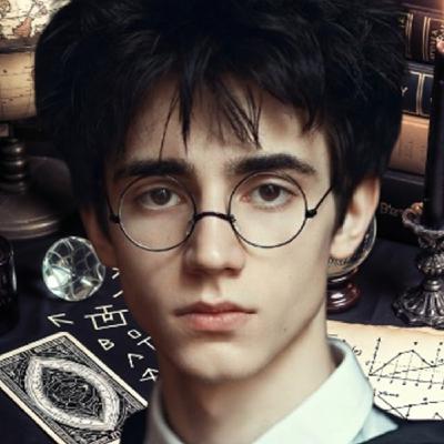 HARRY POTTER: OCULTISMO Y PSICOHISTORIA