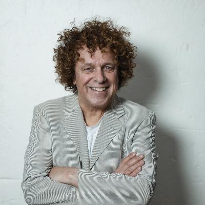 Leo Sayer Still Feels Like Dancing - The Life and Music of a Pop Legend