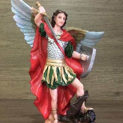 Arcanjo São Miguel. Protetor espiritual e guerreiro contra o Inimigo Arcanjo São Miguel. Protetor espiritual e guerreiro contra o Inimigo