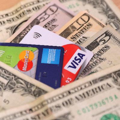 Friends and Money - Lifestyle Creep & Air Travel