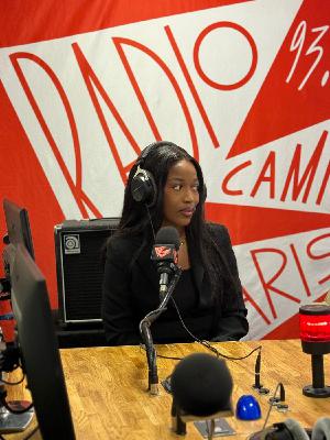 " On peut travailler dans une organisation internationale sans être ambassadeur ou diplomate " " On peut travailler dans une organisation internationale sans être ambassadeur ou diplomate "