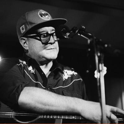 Stoffer, alkohol, mennesker og skæbner er omdrejningspunktet i den amerikanske sanger Craig Finn’s sangskrivning Stoffer, alkohol, mennesker og skæbner er omdrejningspunktet i den amerikanske sanger Craig Finn’s sangskrivning