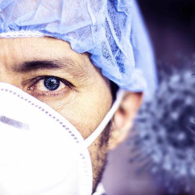 В больничной палате у Мишустина: ни маски, ни перчаток