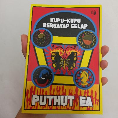 Sesuatu telah pecah di senja itu - Puthut EA