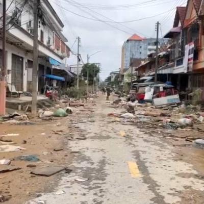 Tin quốc tế - Lũ lụt tàn phá miền Nam Thái Lan: Thương vong tăng mạnh, chính phủ tăng tốc cứu trợ