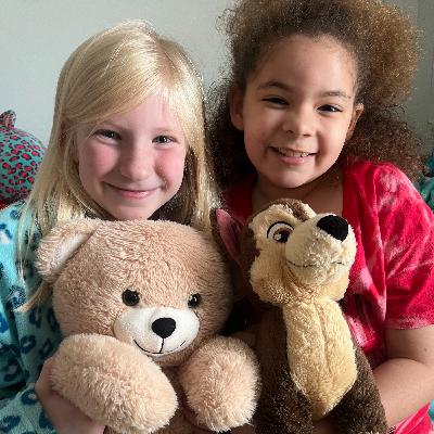 S5 E1: Olivia + Lena (age 7)