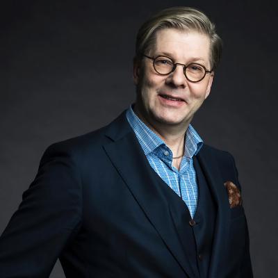 Jakso 46 - Stefan "Steffi" Möller, Viestintäneuvos, RadioMedian tj. & Euroopan radioiden liiton presidentti