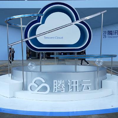 Vol.76｜对话腾讯云副总裁、腾讯云智能产研负责人吴永坚：让「远大」的智能，在「当下」可用