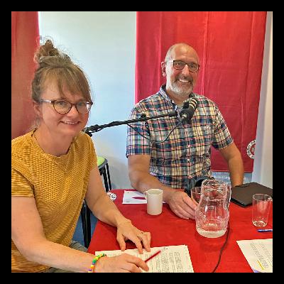 Hvem beretter og om hvad?