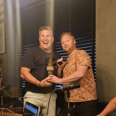 Aflevering 99 met Theo Hek: "Van mijn werk heb ik nog nooit wakker gelegen, van De Graafschap wel"