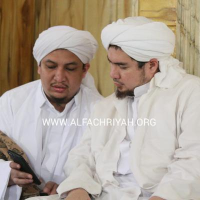 Episode 6 Pembahasan Pengucapan amin setelah pembacaan Suroh Al Fatiha pd Sholat oleh Habib Ahmad Novel Novel Jindan
