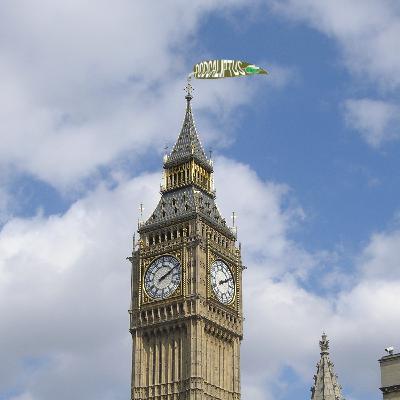 11 X 38 Sigámosle la pista, a la arquitectura historicista.