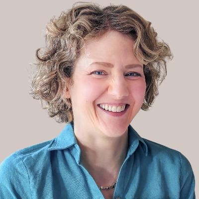 #50: Julie (SP/SO 1w2 126): The Double-Edge Sword of Competence, Overextending for a Cause, and Trusting the Felt-Sense Yes