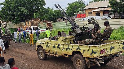 Sudan: "People have been starved, bombed on a weekly basis" Sudan: "People have been starved, bombed on a weekly basis"