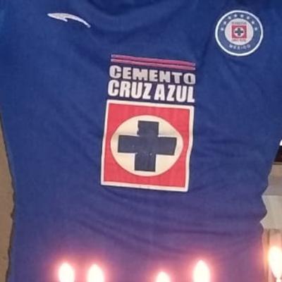 La más azul de todas las noches La más azul de todas las noches