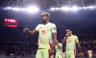 "Les aturades FIFA enmig de la competició son un escarni pels clubs"