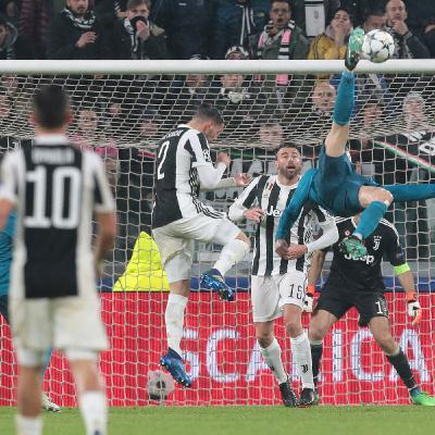 Champions League: Ronaldo's Wonder Goal, Quarterfinals