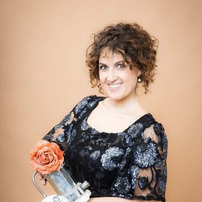 67. Il soprano e il baule