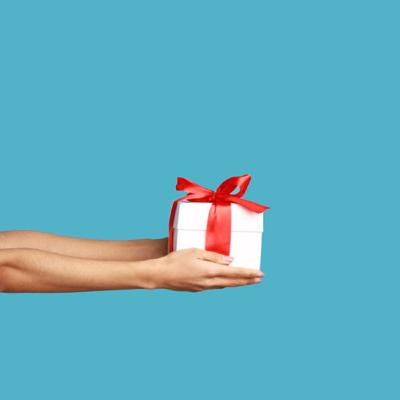 "She's A Top Gift Giver" Ep. 142