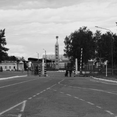 Cities #847 - Ocnita [Techno with snares]