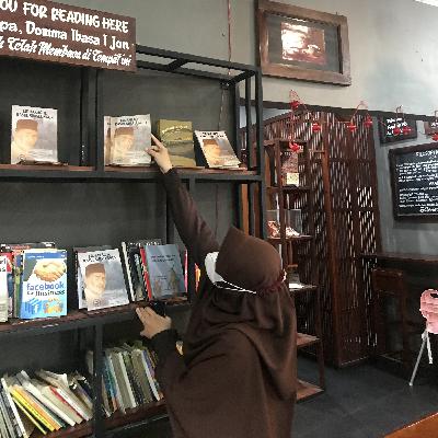 SEBUAH MOSAIK PADA MALAM JAKARTA SEBUAH MOSAIK PADA MALAM JAKARTA