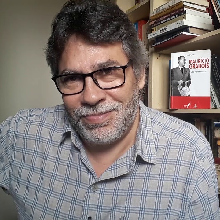 Osvaldo Bertolino - O outro lado da notícia