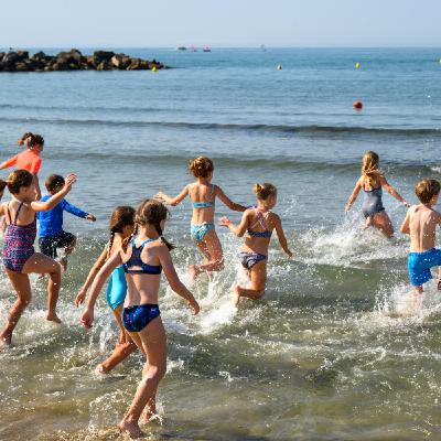 No kids pendant les vacances : pourquoi tant de haine vis à vis des petits ?