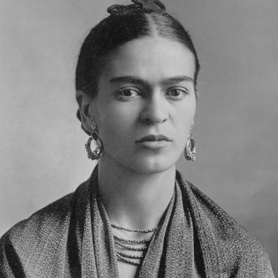 UN PASEO SOBRE LA VIDA DE FRIDA KAHLO