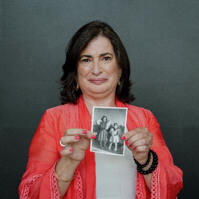 Fernanda de Almeida Pinheiro: “A minha avó Maria Eugénia nem apelidos tinha. As mulheres não tinham um para além do nome próprio. Era sempre Maria. Todas as mulheres da minha família têm o nome de Maria, mas não um apelido”