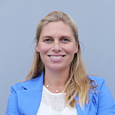 Tiny Library - Julie Munneke-Tromp