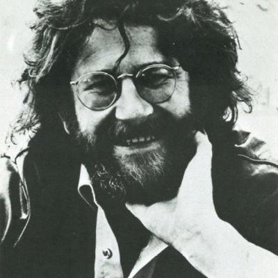Jimmy Stevens sings On On On Live at The Kings Arms