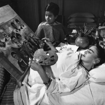 Frida Kahlo suffers with illness Frida Kahlo suffers with illness