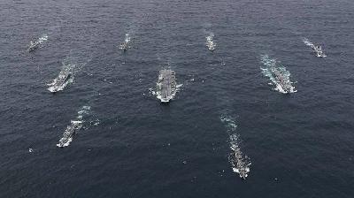 The 'Houthi Model' of Asymmetric Naval Warfare: Implications for UK Littoral Response and Carrier Strike Group Doctrine