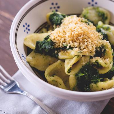 Orecchiette con le cime di rapa Orecchiette con le cime di rapa