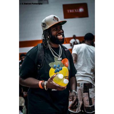 Mr. Oulalade (with Lass Shellz) Mr. Oulalade (with Lass Shellz)