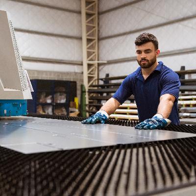 WEBINAR : Reducing Scratches, Noise & Downtime in Sheet Metal Fabrication