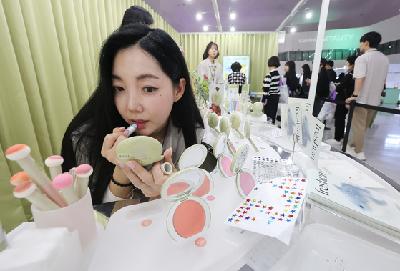 K-beauty counterfeits cause $15 million in damage this year, customs reports K-beauty counterfeits cause $15 million in damage this year, customs reports