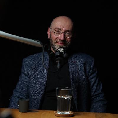 Tlak na výkon nás ničí. Proč se může po 40 žít líp? – Petr Hampl