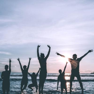 Afirmaciones positivas para atraer a las personas y situaciones más adecuadas (masculino)