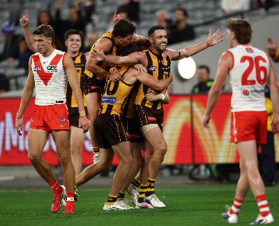 Why Gunston's Hawks overran the Swans and price tag pressure Why Gunston's Hawks overran the Swans and price tag pressure