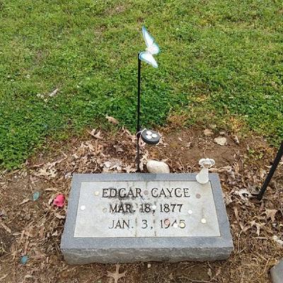 🪦Edgar Cayce, Goblins and Naps 😴